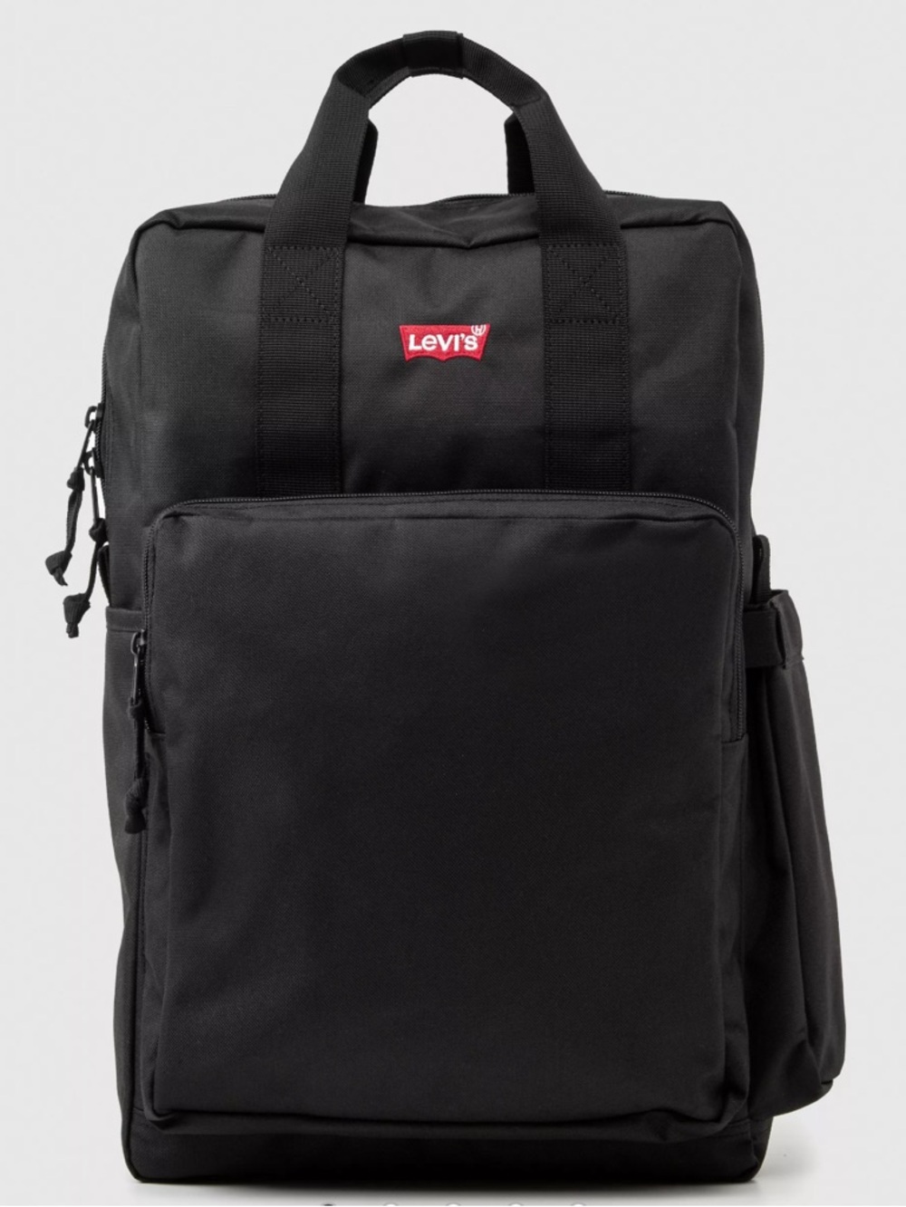 Preowned Levi’s 25L black backpack